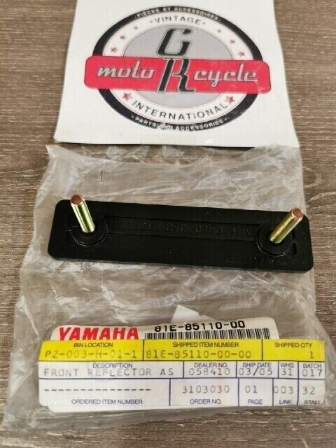 NEW NOS YAMAHA ET340K VX600XT VT480B REFLECTOR ASSEMBLY 81E-85110-00-00 Y108