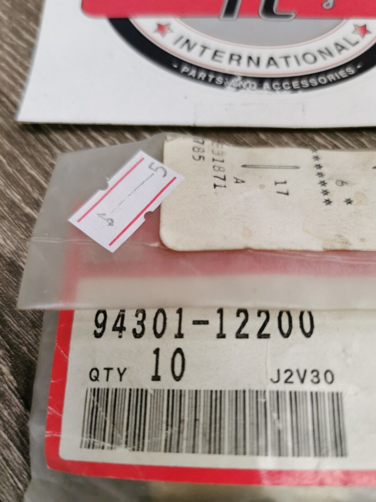 NEW NOS HONDA XR100R DOWEL PIN 94301-12200 H58