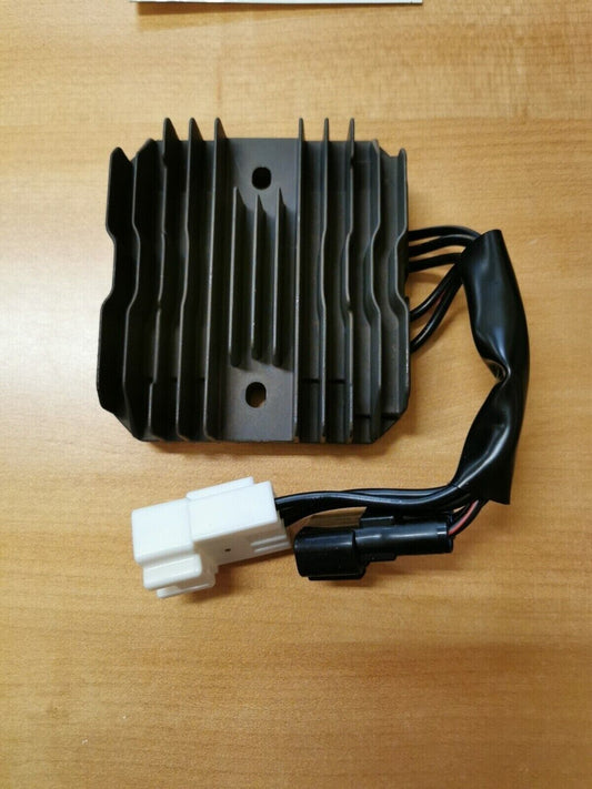 NOS SUZUKI  VLR1800 VZ1500  RECTIFIER  32800-10G10-RX0 S9