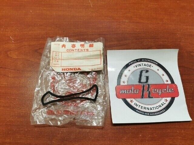 NOS Honda C70 C72 C75 C77 C78 C92 C95 REAR WINKER PACKING 33604-250-000 H69