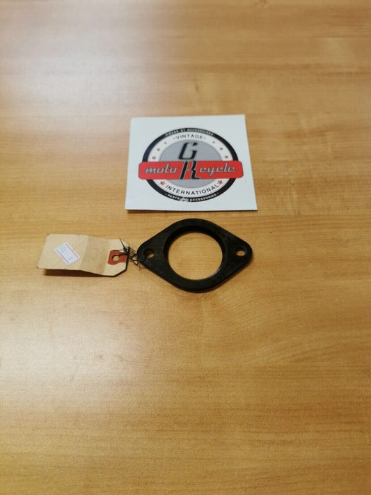 NOS YAMAHA GP292B  1972  1973   MANIFOLD  INTAKE  823-13555-00-00 Y42