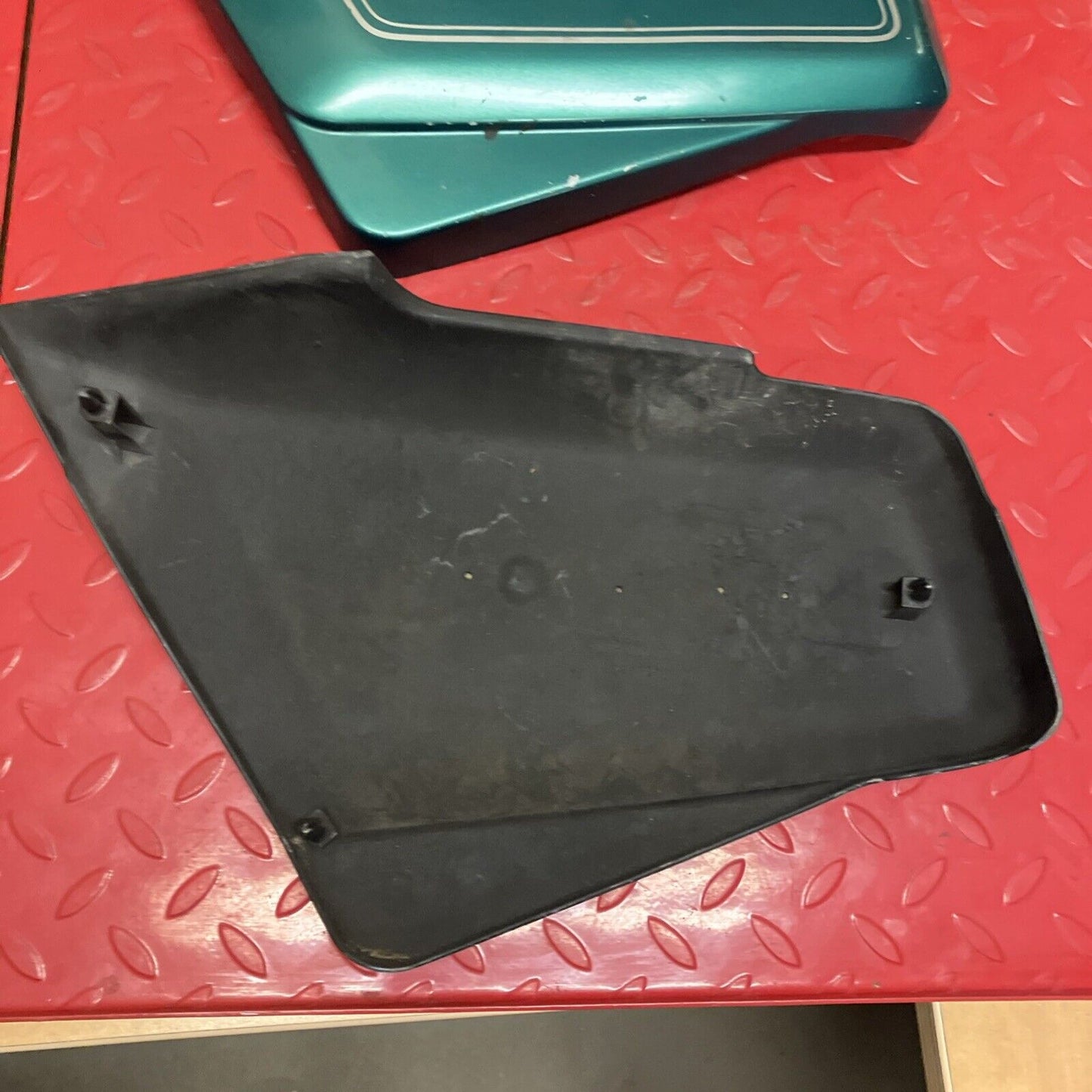 Honda GL1200 1984 1985 1986 1987 Left right side cover panel set green