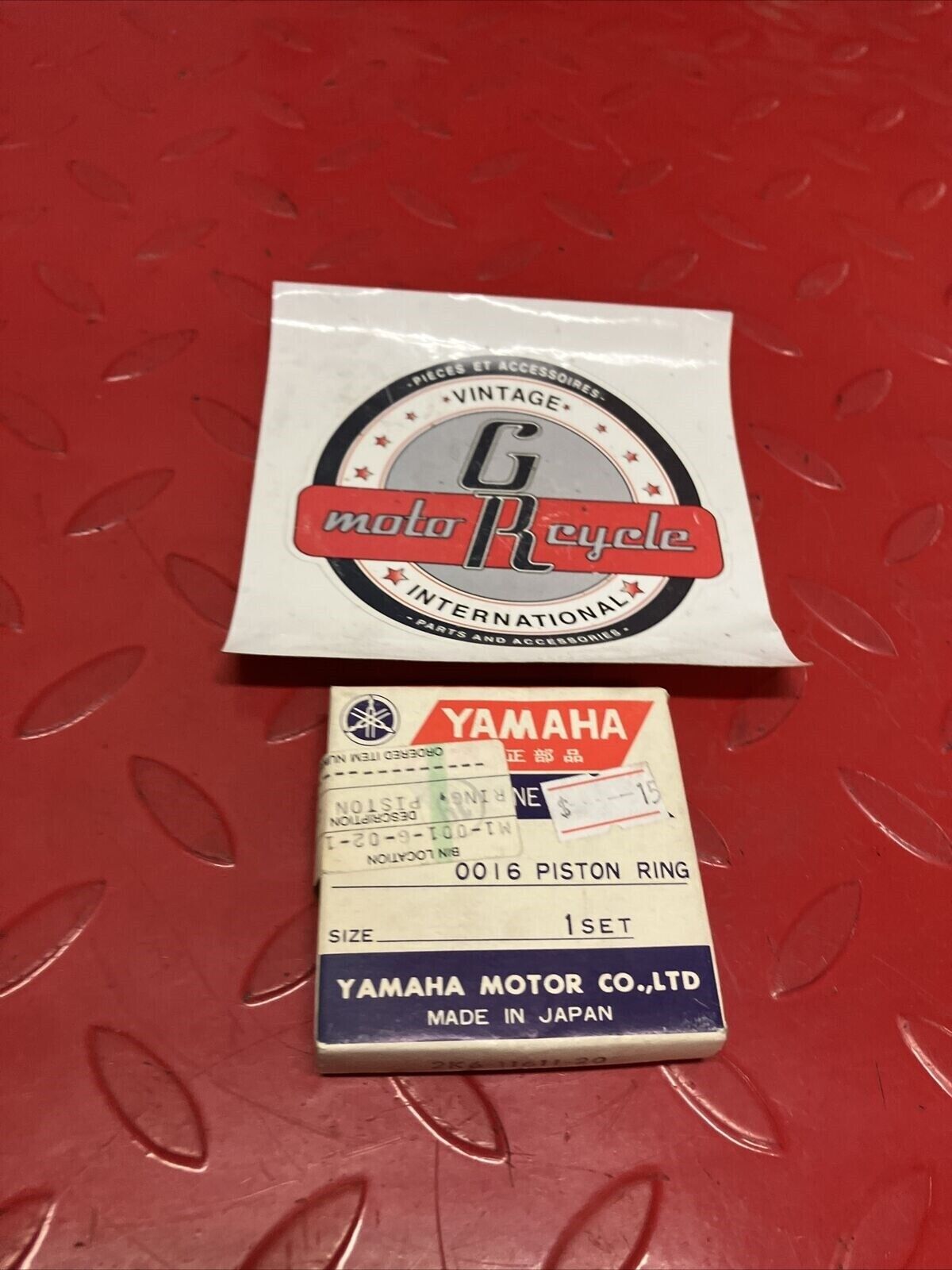 NOS YAMAHA YZ125 1978 - 1981 PISTON RING 0.50 2ND 0S 2K6-11611-20-00 Y66