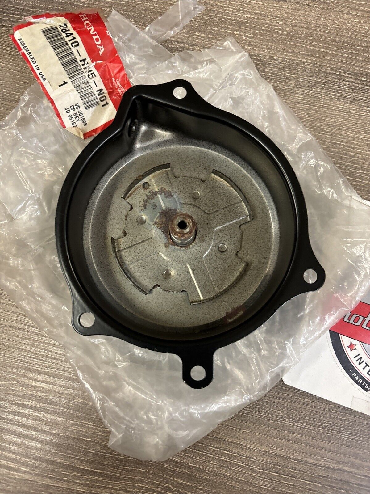 NOS Honda TRX350F TRX350T RECOIL STARTER CASE 28410-HN5-N01 H116