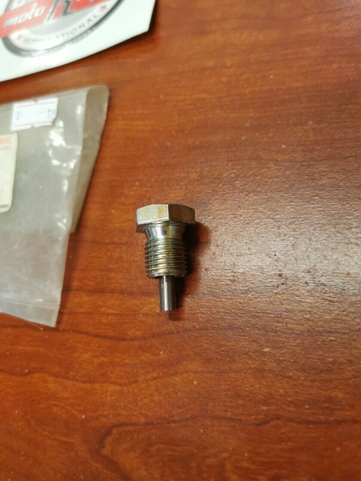 NOS Yamaha STRAIGHT SCREW PLUG 90340-14042-00 SUB. 3JL-13455-00-00 Y70
