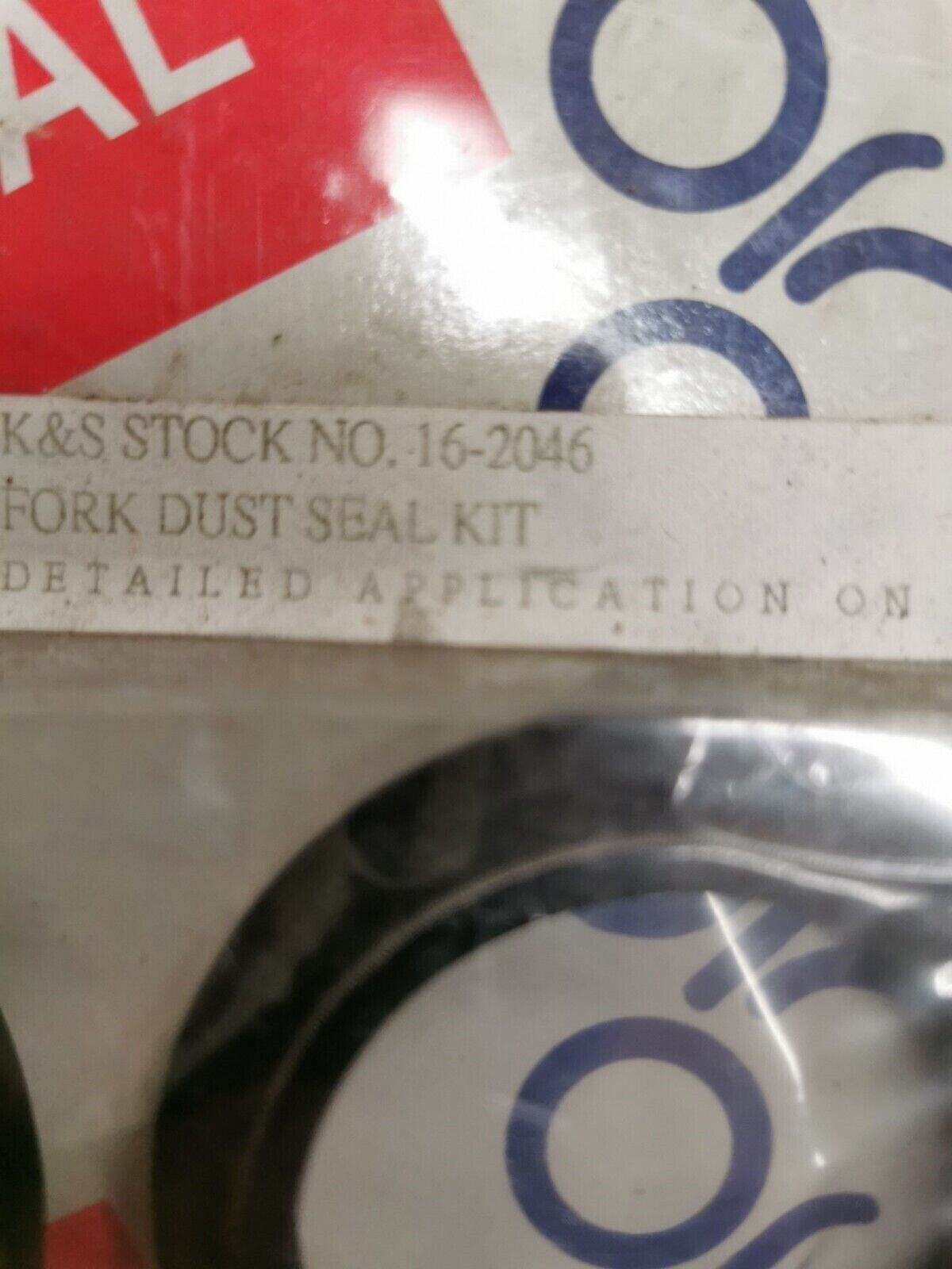 NOS K&S CR125 KX125 KDX250 KLX650 KLX650A CR250R  DUST SEAL 16-2046 J18