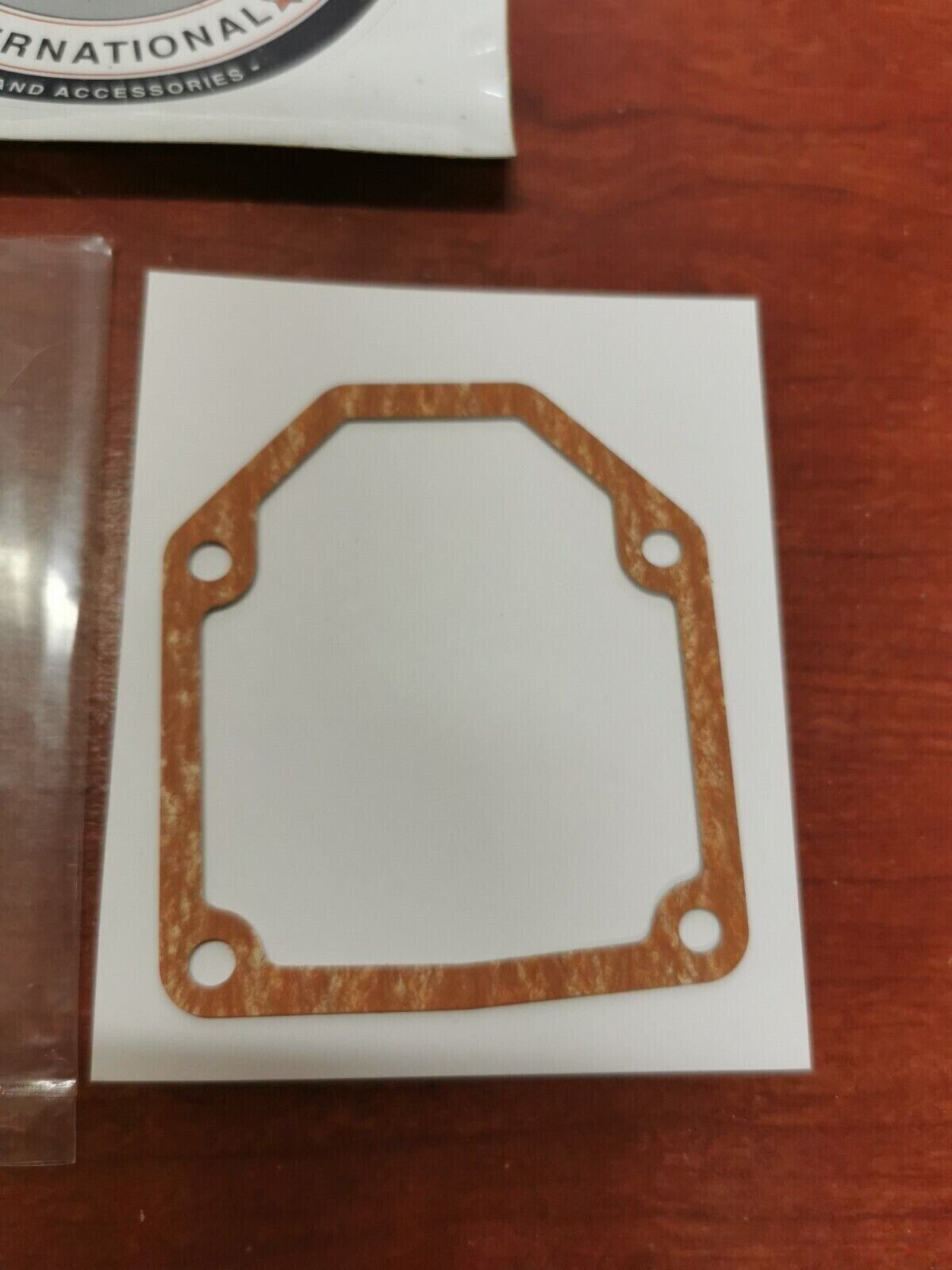 NOS Suzuki FLOAT CHAMBER GASKET 13251-93320 S16