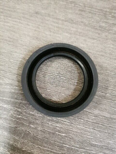 NOS YAMAHA XJ600SD FJ600N FJ600LC XS1100LH FZ600T OIL SEAL 93101-32088-00 Y148