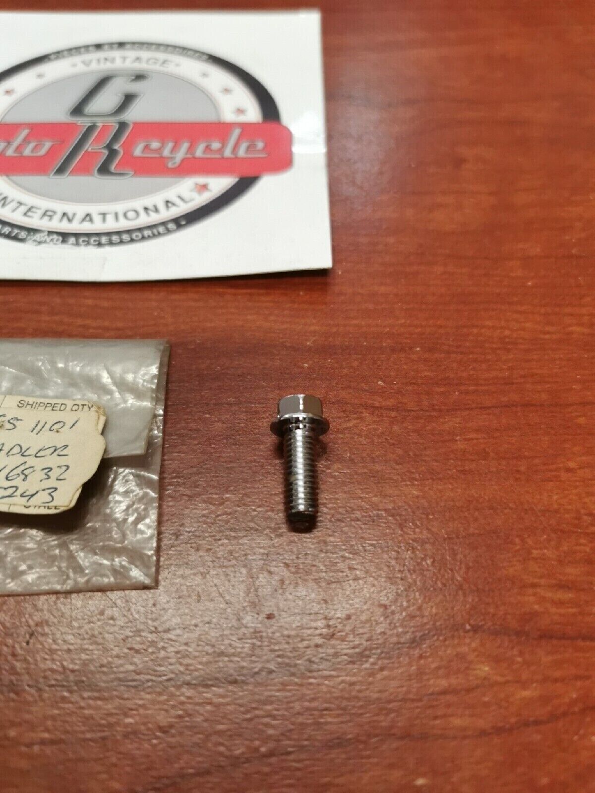 NOS Yamaha FLANGE BOLT 95023-06016-00 SUB. 95024-06016-00 Y71