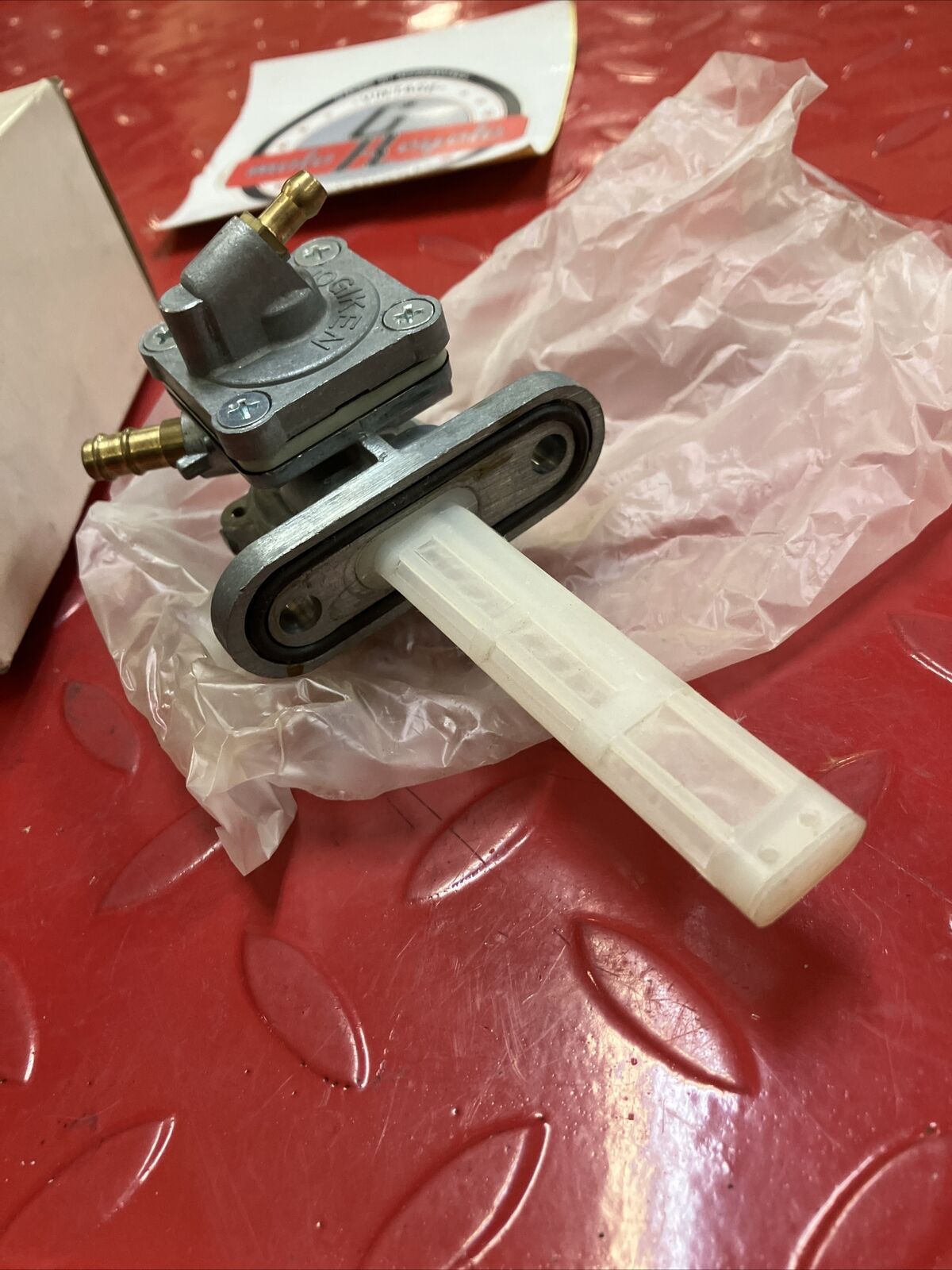 NOS Yamaha XS650 FUEL COCK ASSY PETCOCK 2M0-24510-04-00 Y35