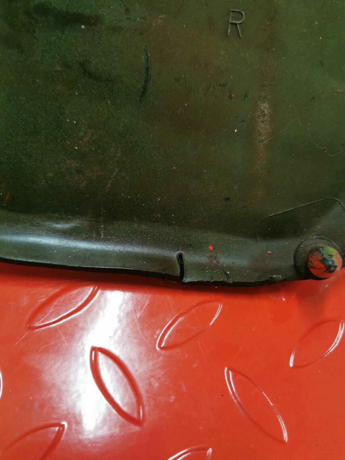 Kawasaki KT250 1976 Trial 250 right side cover panel fairing 1975