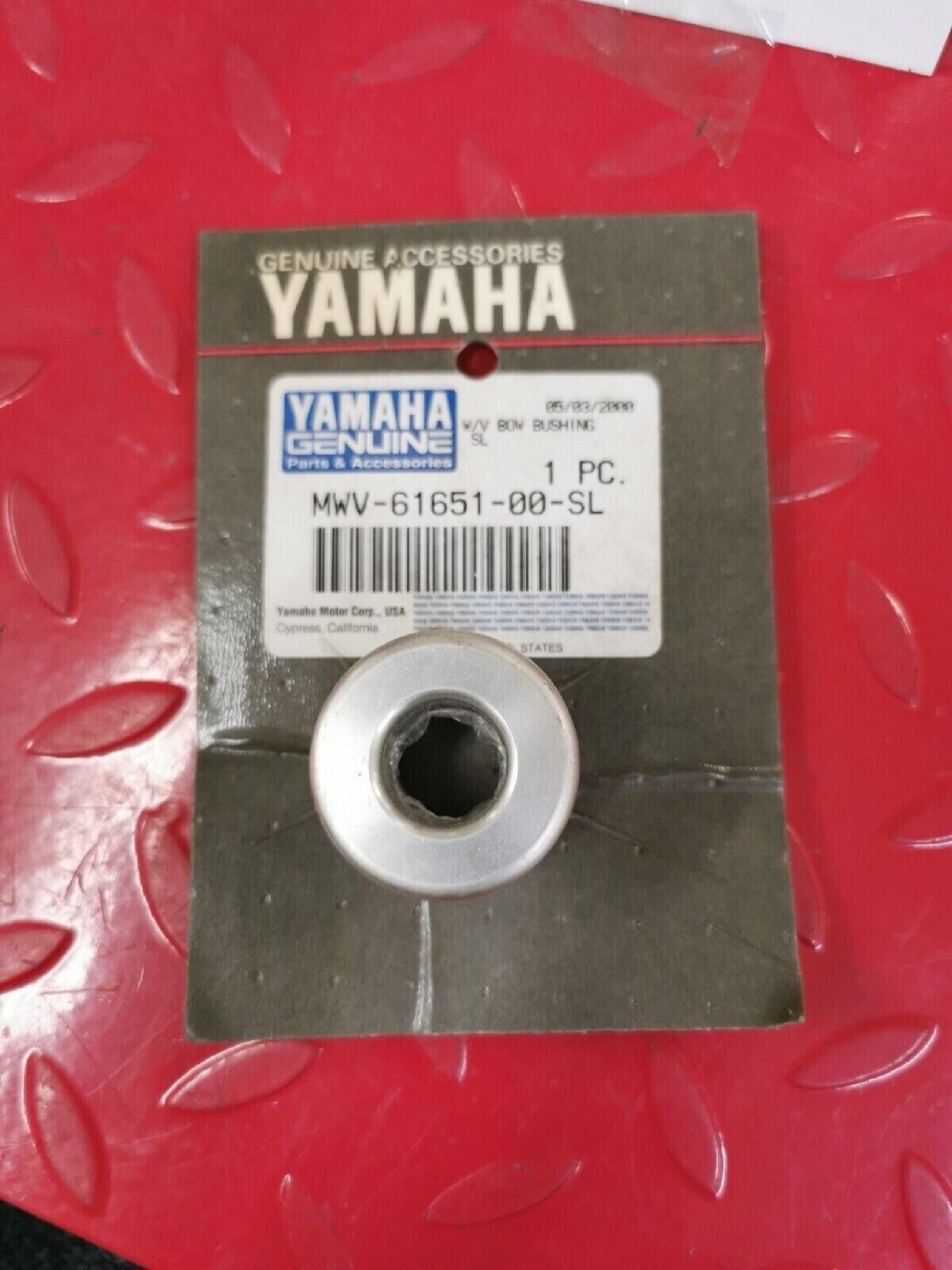 NOS YAMAHA  BOW BUSHING  MWV-61651-00-SL  Y50