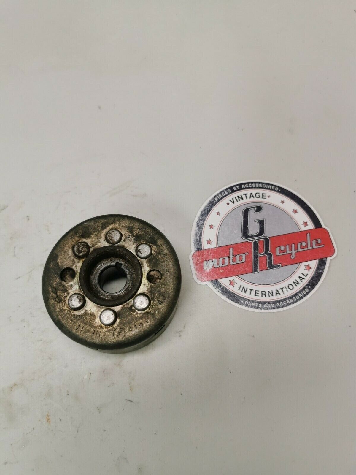 Honda CR250R 1985 flywheel rotor magneto alternator generator 31100-KA4-761