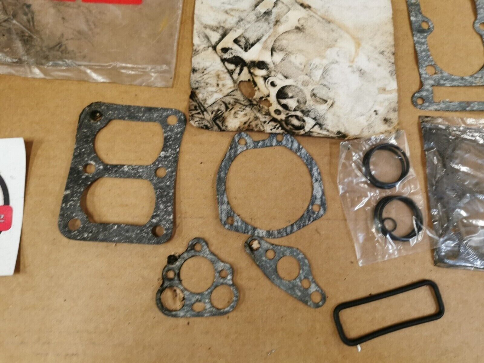 NOS HONDA 150CC C95 CA95 CB95 TOP END GASKET KIT INCOMPLETE SET J49