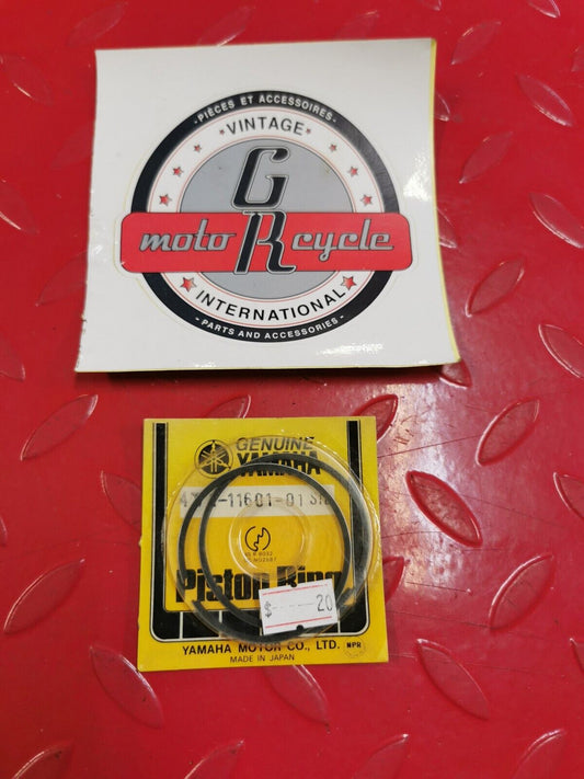 NOS YAMAHA YZ80 1981 PISTON RING SET STD 4V1-11601-01-00 Y32