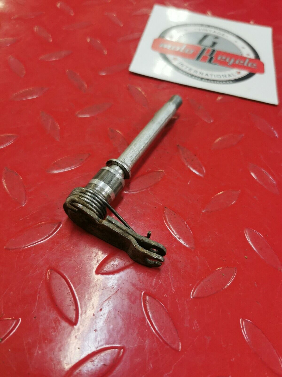Honda MT250 1975 clutch actuator lever lifter arm release 1974 1976