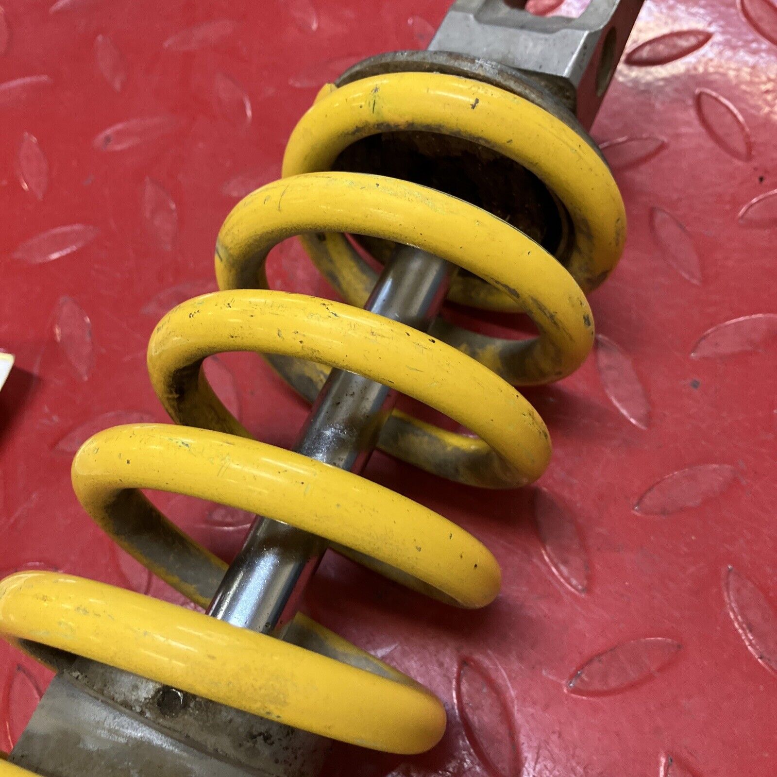 Suzuki RM125 1993 rear shock absorber suspension damper cushion