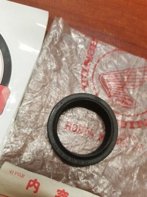 NOS Honda OIL SEAL 33X43X9.1 91255-268-010 H71