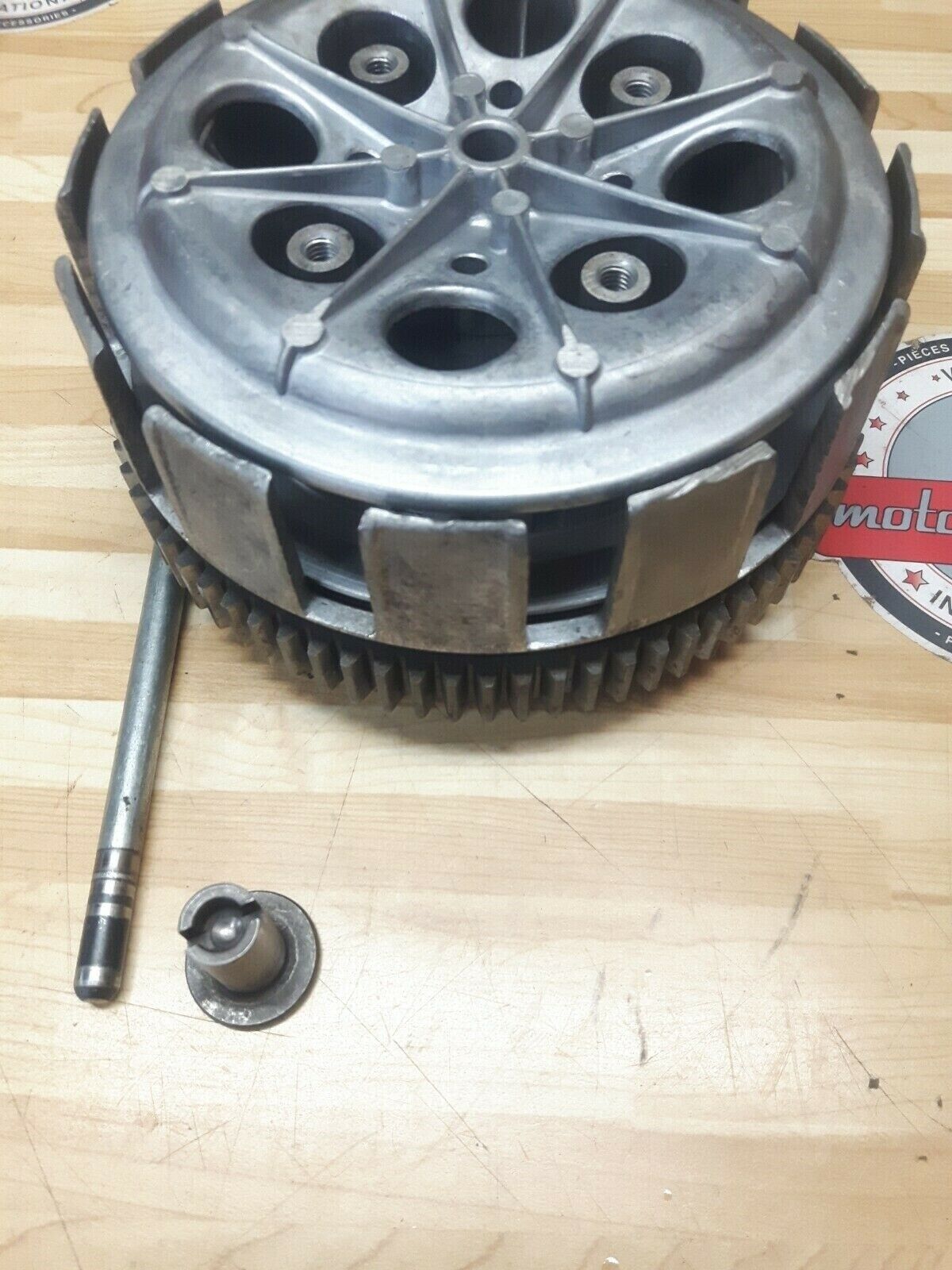 Honda XL250 1974 clutch basker outer center hub pressure plate 22100-356-000