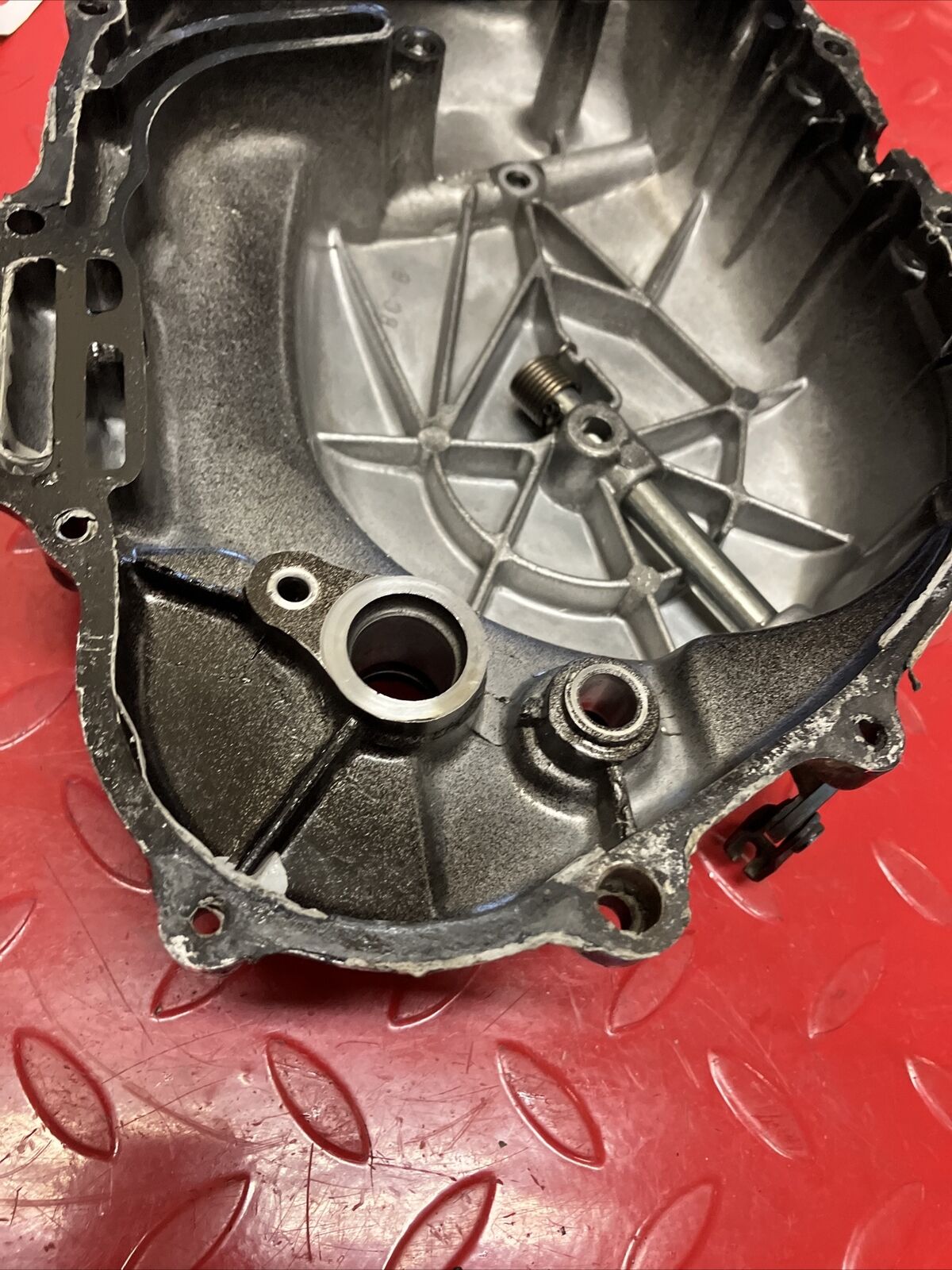 Honda XL250R 1982 Right crankcase clutch cover 1983 XR250R 1981 1982