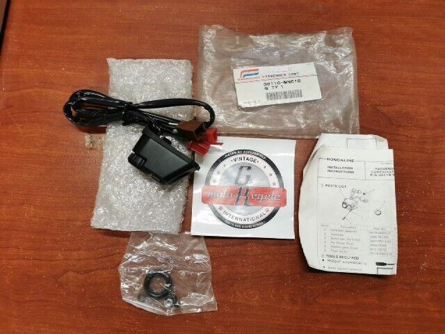 NOS Honda NT650 PASSENGER CONT 08118-MN5-10 SUB 08P56-MAM-800 08118-MN5-15 H106