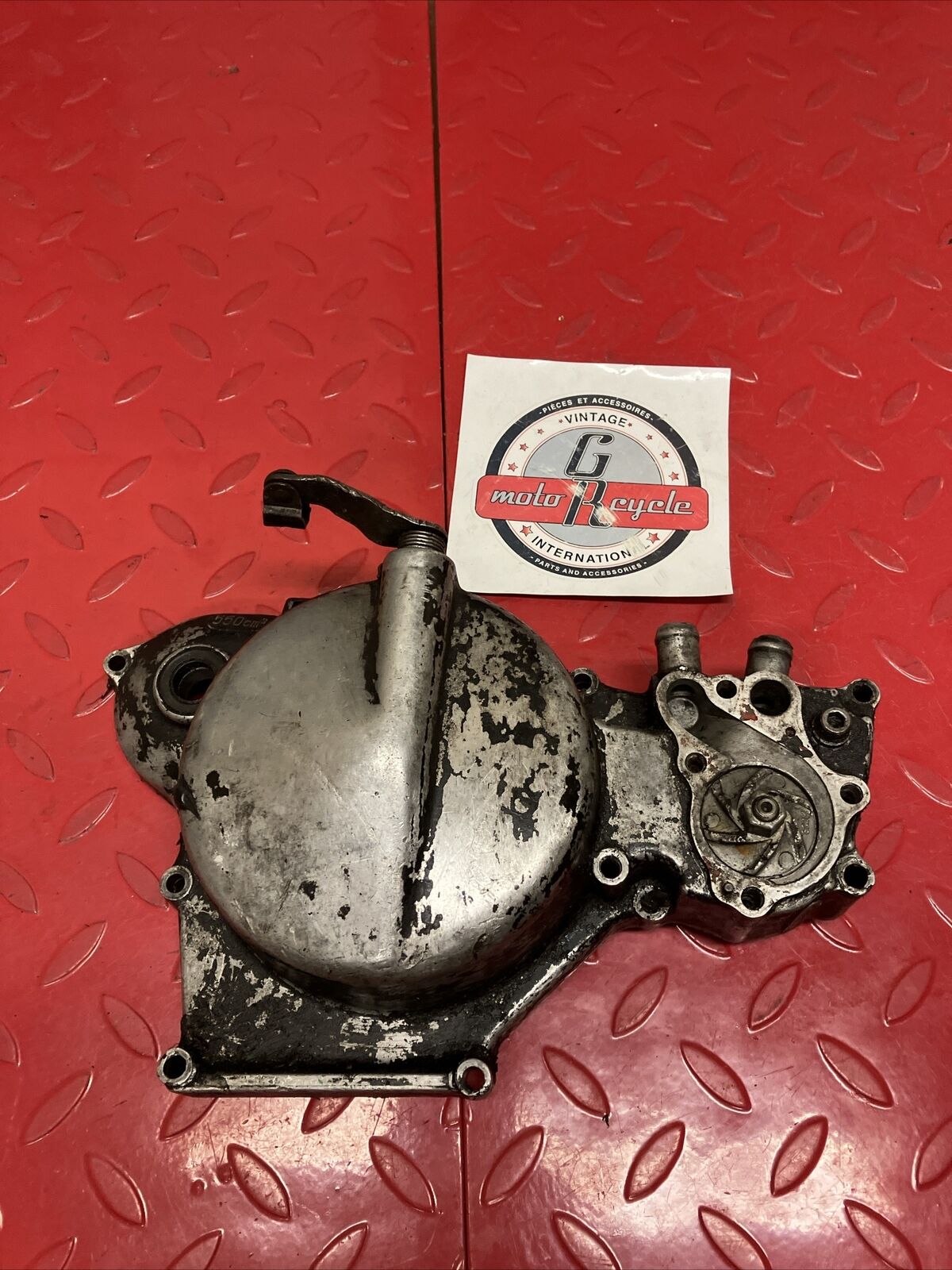 Honda CR80R 1986 Right crankcase clutch cover waterpump shaft gear
