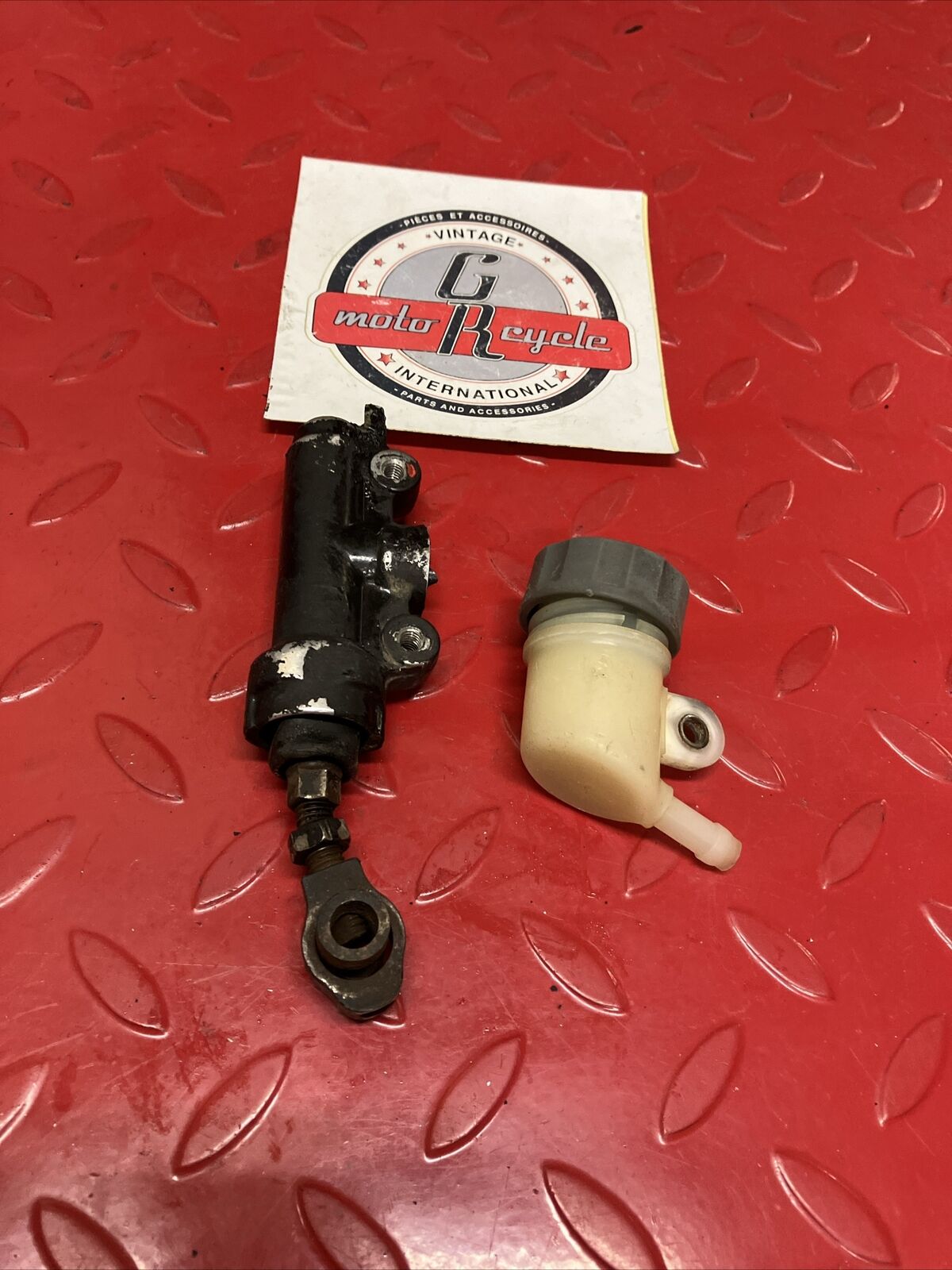 Honda CR125R 1987 Rear master cylinder CR250R CR500R