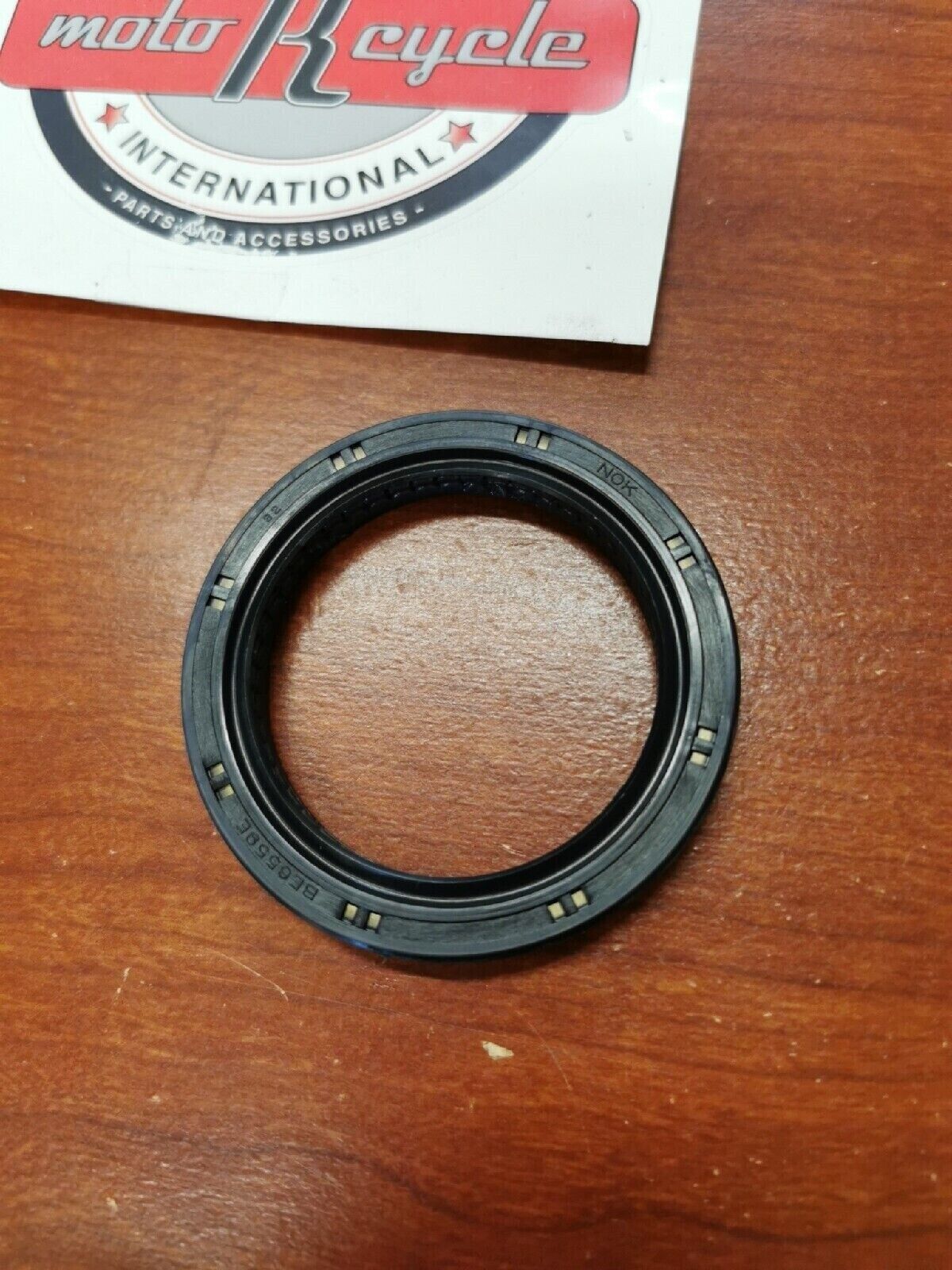 NOS Kawasaki KVF360 KVF650 KVF750 OIL SEAL 92049-1573 K25