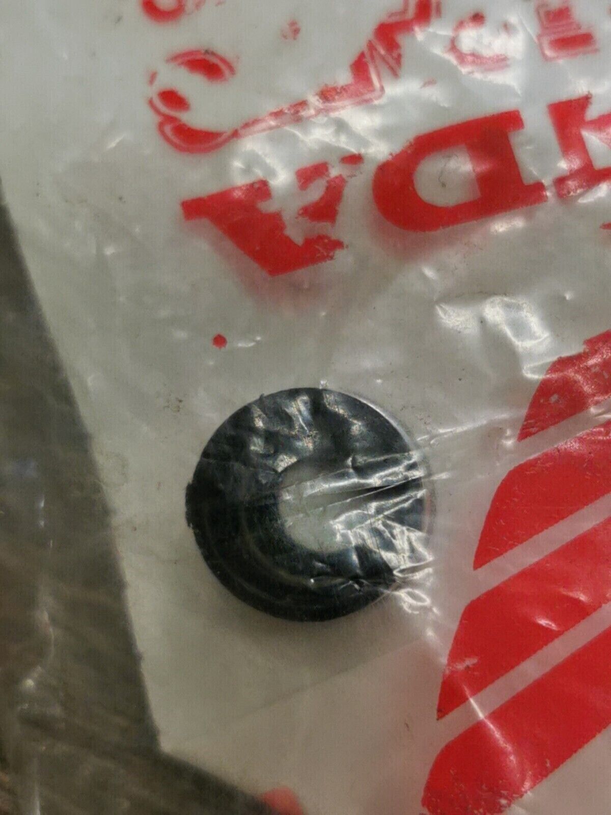 NOS HONDA GL1500 VALVE STEM SEAL 12209-422-005 H59