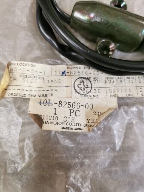 NOS YAMAHA XJ1100 MAXIM 1982 SWICH SIDE STAND 10L-82566-00-00 Y106