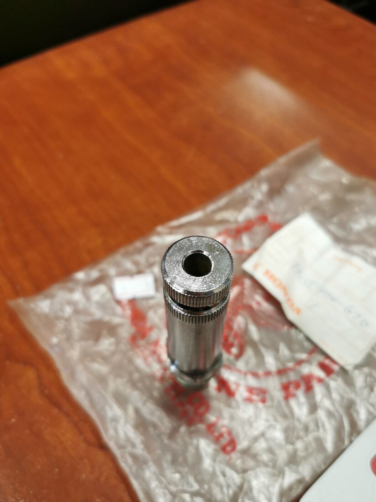 NOS Honda 1977 1978 CB550K REAR TURN SIGNAL MOUNT BOLT 90155-404-670 H64