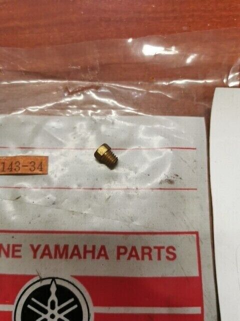 NOS Yamaha FS1 FS50 MAIN JET #170 127-14143-34-00 Y144
