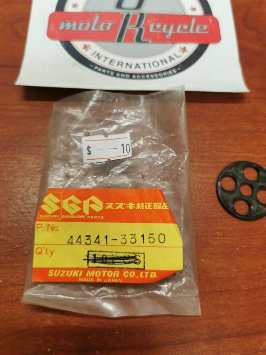 NOS Suzuki GS1000 GT380 GT750 GS550 GS750 COCK LEVER GASKET 44341-33150 S17