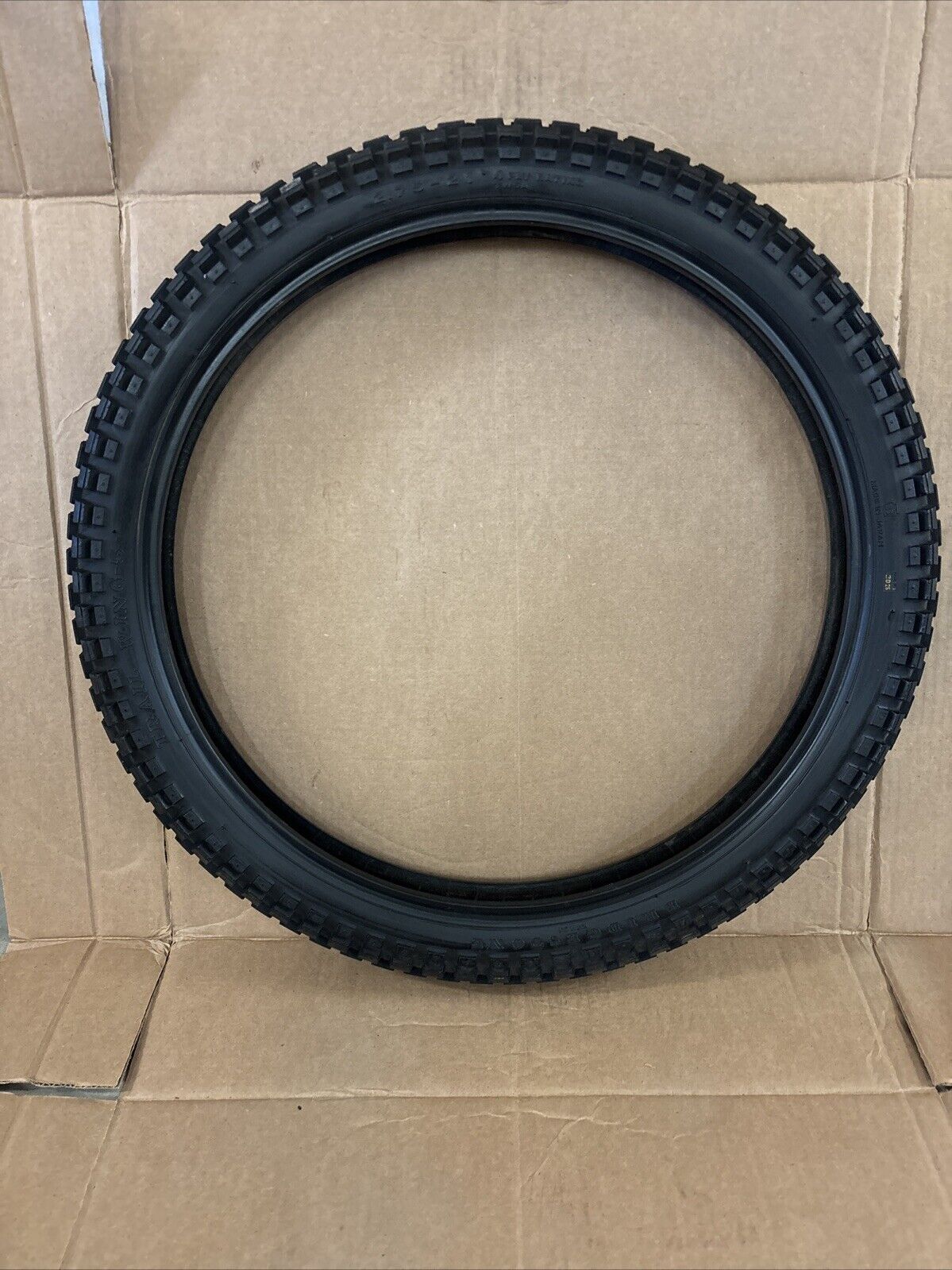 NOS BRIDGESTONE TRAIL WING-5A TIRE 2.75X21 TW5A