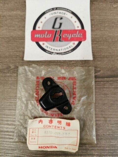 NOS HONDA CB350F 1972 1974 HOLDER L SIDE COVER LOWER 83701-333-000 H79