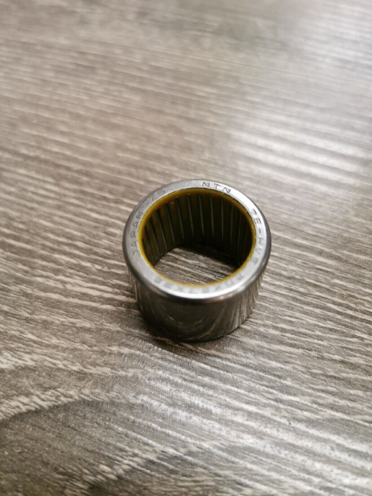 NOS YAMAHA XT1200  Bearing  93315-32057  Y57