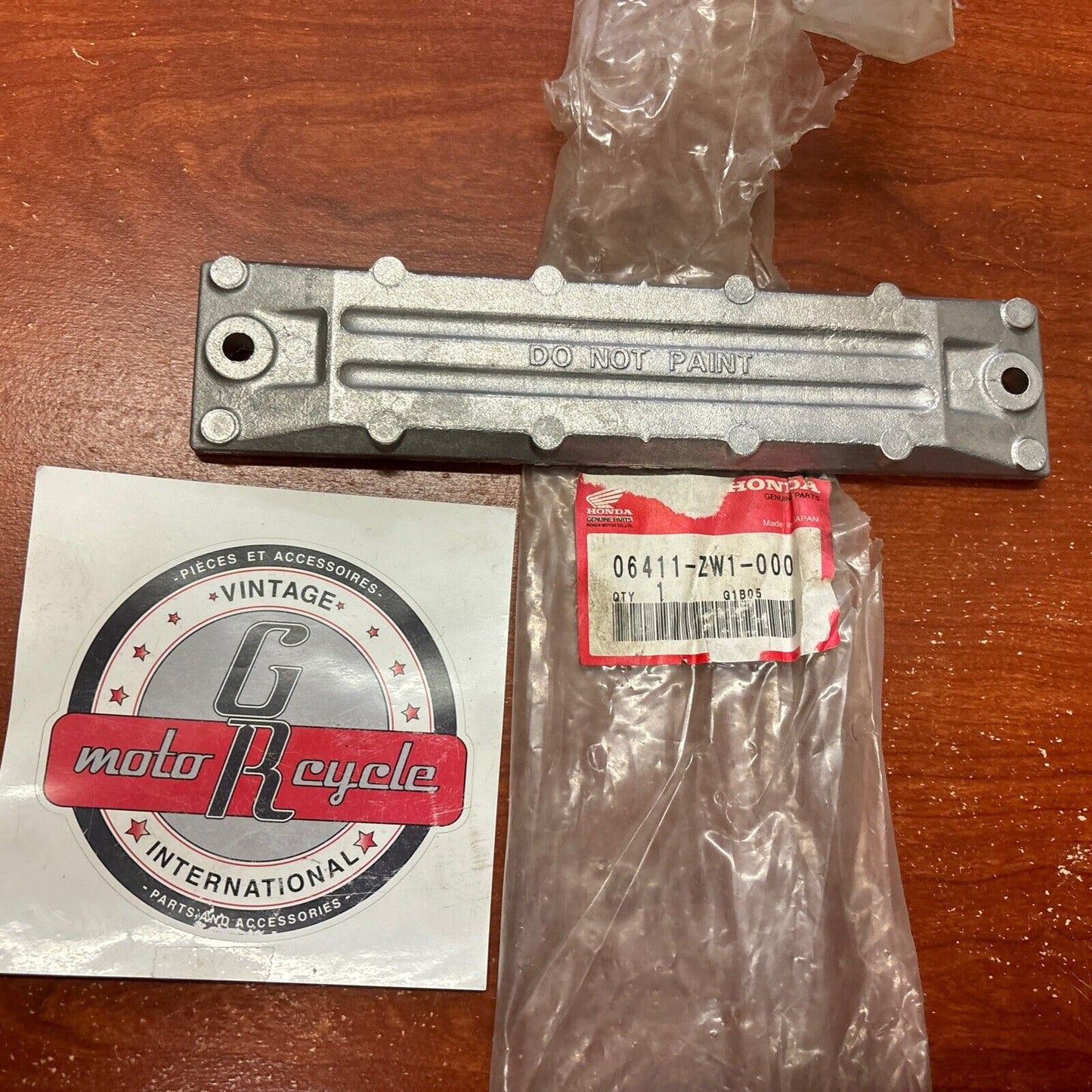 NOS Honda OUTBOARD ANODE METAL KIT 06411-ZW1-000 SUB 06411-ZW1-010 H149