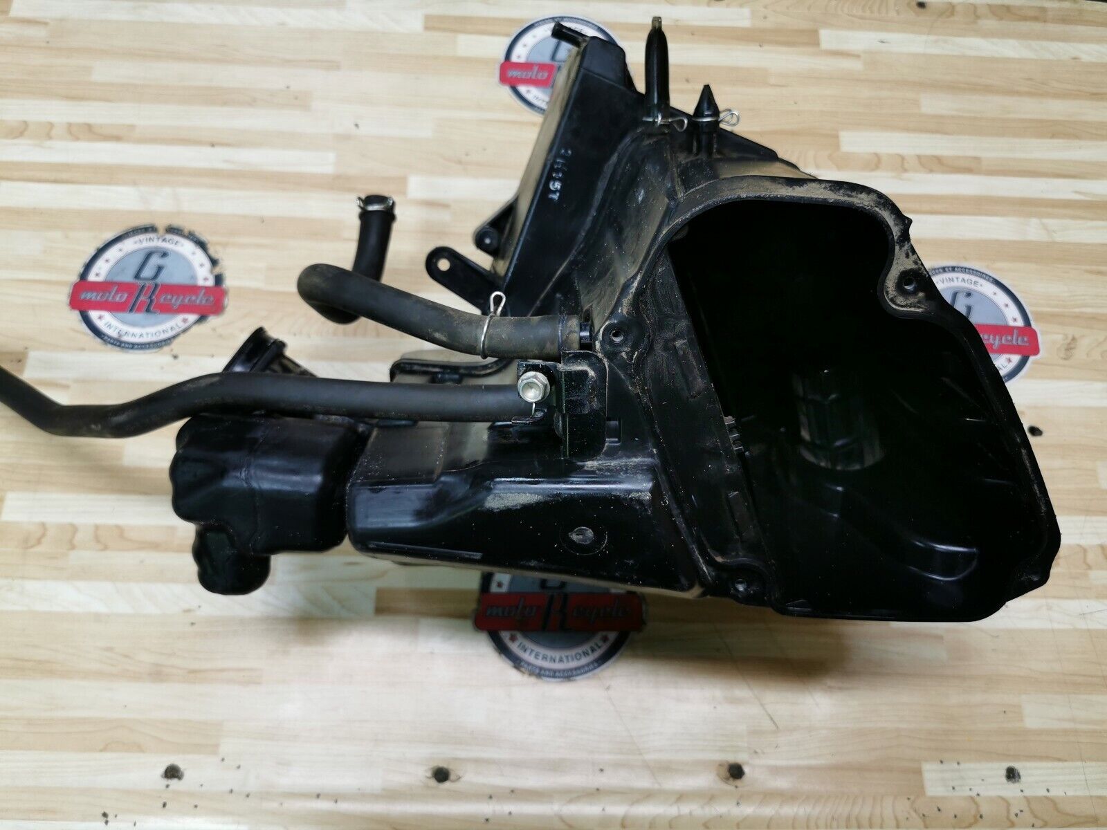 Honda CRF250L 2013 airbox air box cleaner filter housing 17210-KZZ-900 13 - 2019