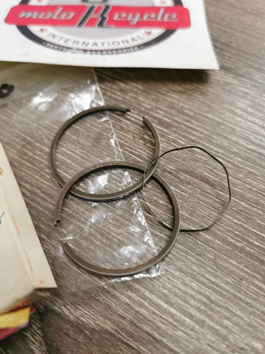 NOS SUZUKI TS50 1968 - 1973 PISTON RING SET 12140-05100 S24