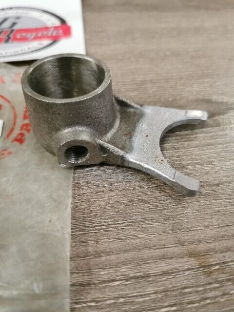 NOS HONDA C70 C71 CE71 1958 - 1960 FORK GEAR SHIFT 24211-258-010 H77