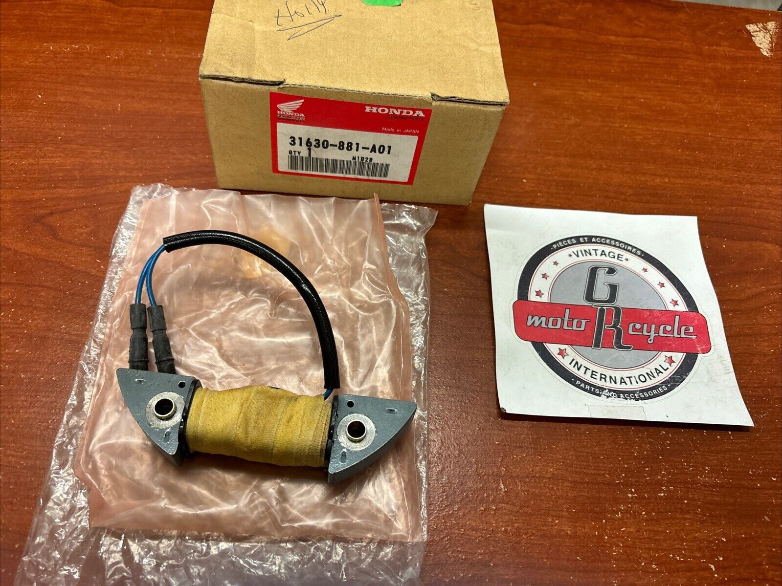 NOS Honda 1997 - 2000 2003 - 2007 8HP CHARGE COIL 31630-881-A01 H173