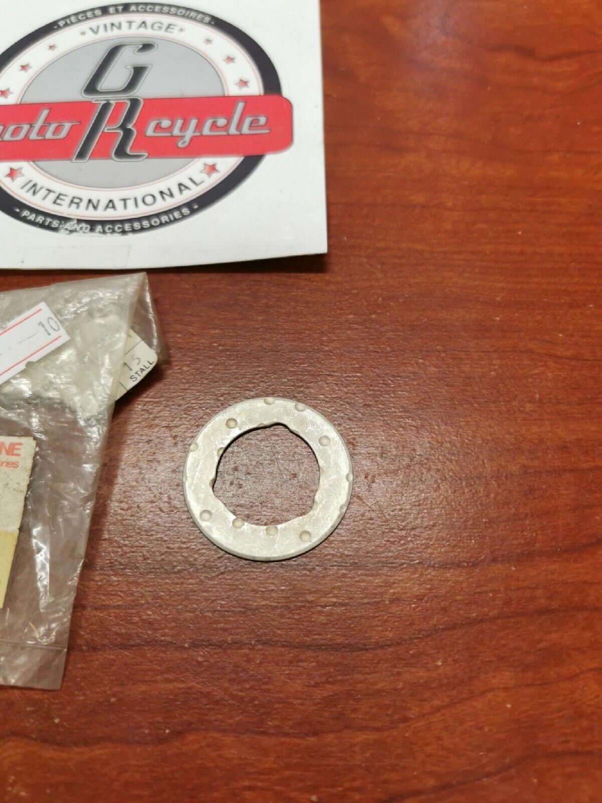 NOS Yamaha WASHER 90209-22248-00 Y70