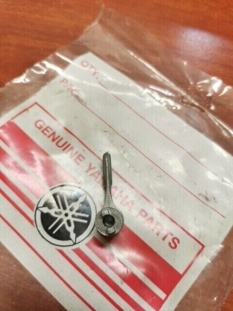 NOS Yamaha FS1 G6S JT1 JT2  RD60 TY80 YG1 YZ80 COCK LEVER 122-24524-00-00 Y120