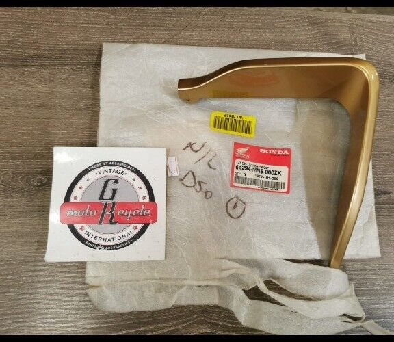 NOS HONDA GL1500SE GOLDWING 1991 DEFLECTOR YR126M 64294-MN5-000ZK H74