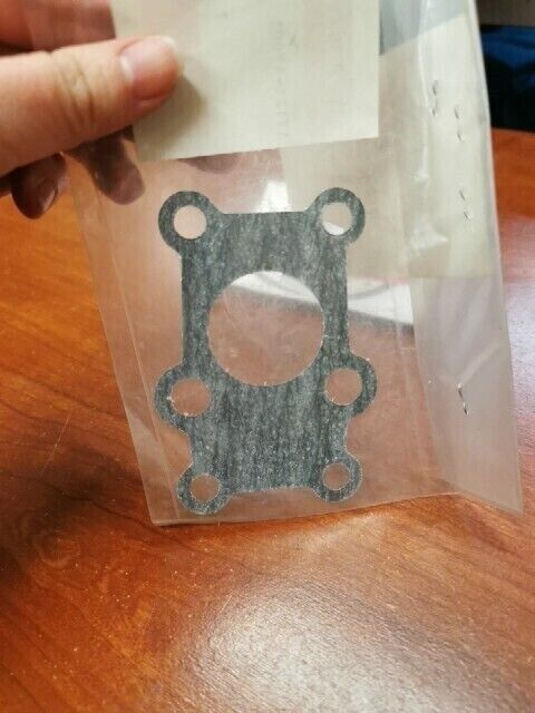 NOS Suzuki 1975 1976 RE5 RE-5 INTAKE PIPE GASKET 13121-37001 S32