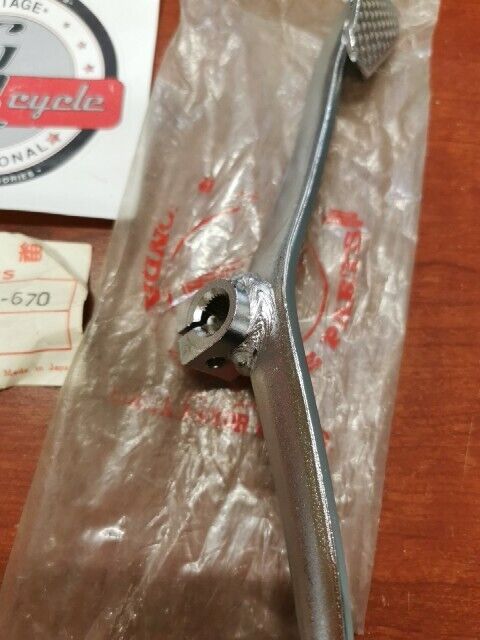 NOS Honda CL90 S65 S90 SS50 ST90 GEARSHIFT PEDAL LEVER ARM SUB 24700-111-970 H75