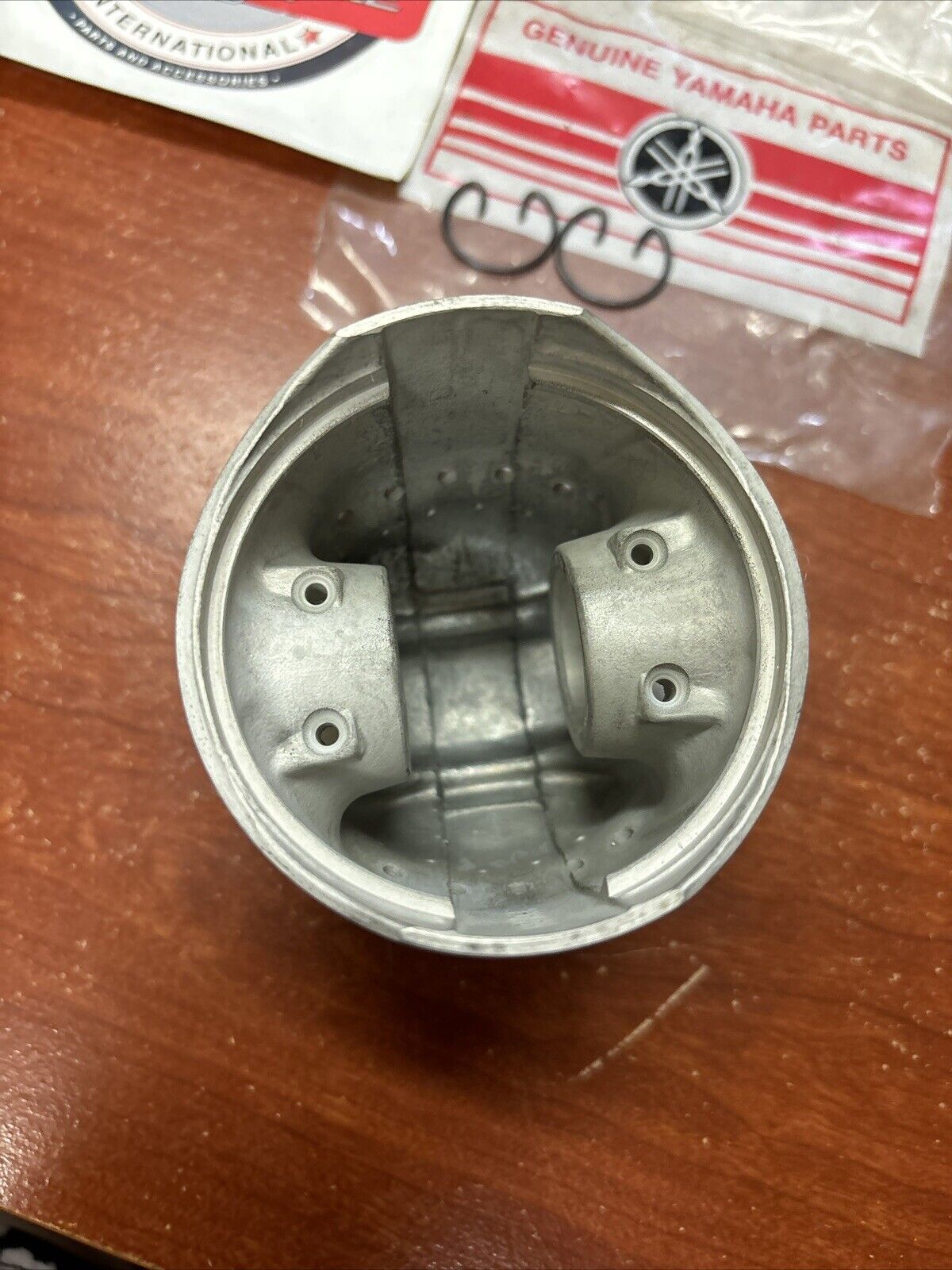 NOS Yamaha XS1 XS2 PISTON KIT STD 0.96 256-11631-02-96 SUB 256-11631-01-9 Y176