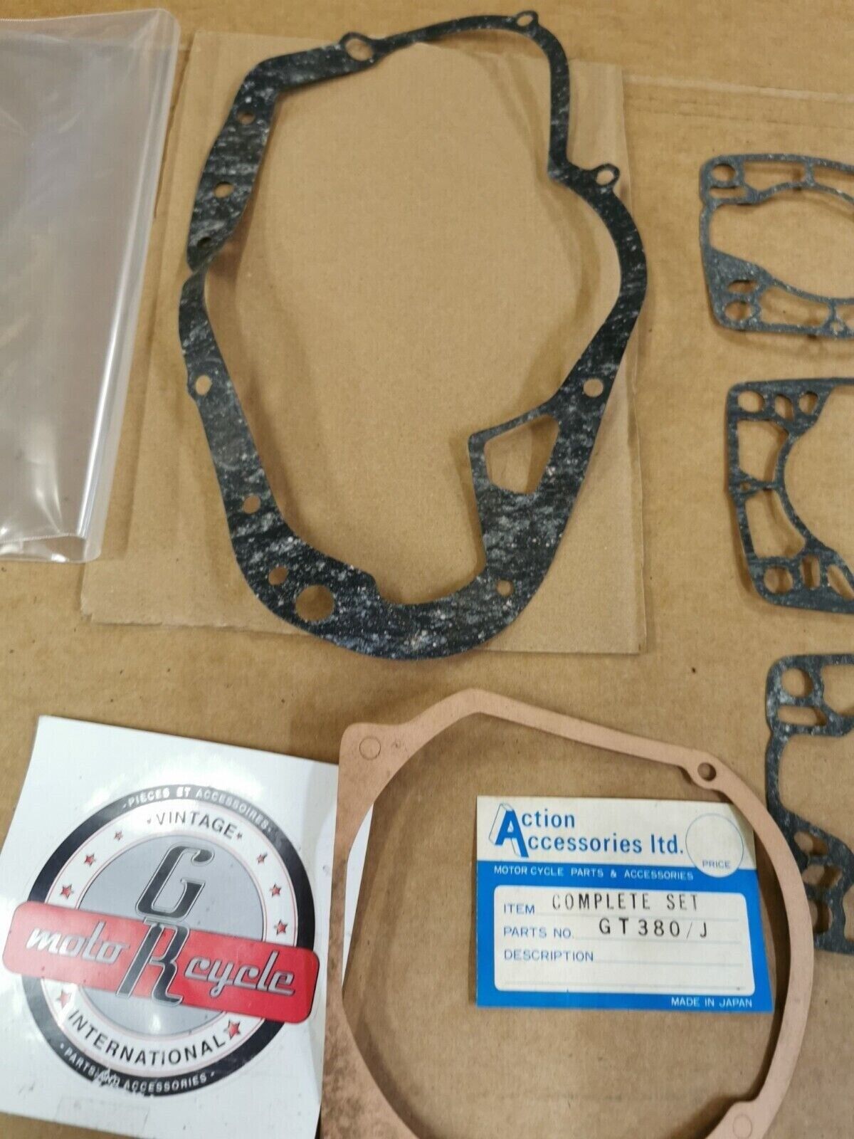 NOS ACTION ACCESSORIES SUZUKI GT380J GASKET KIT INCOMPLETE SET J49