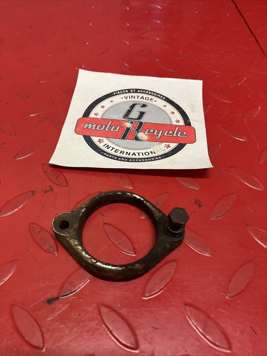 Suzuki TC125 1972 exhaust manifold clamp holder TS125 TC185 TS185