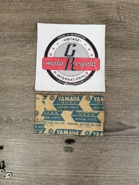 NOS YAMAHA TX650 1970 - 1973 XS1 XS1B XS2 JOINT CHAIN  94610-01001-00 Y149